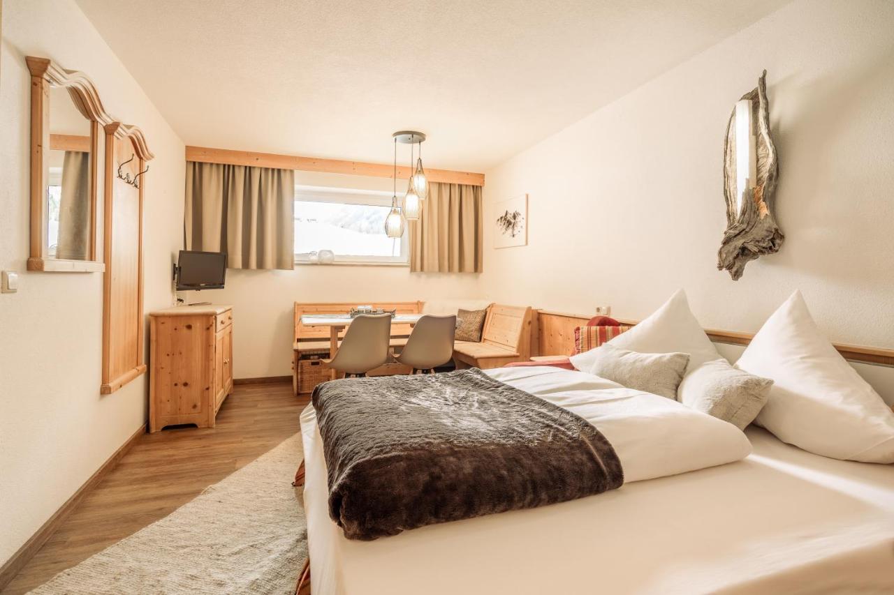 Fortuna Apart Hotel B&B Ischgl Eksteriør billede